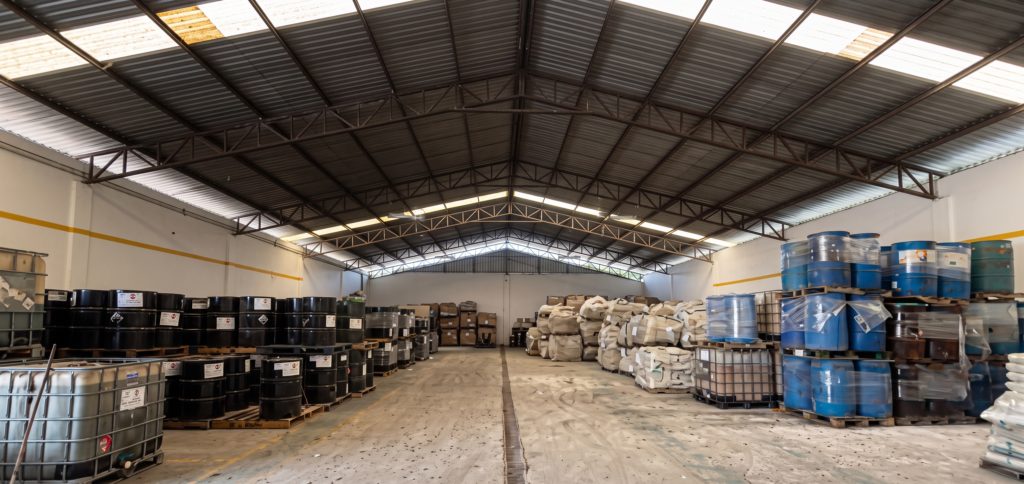 Almacén logístico de aditivos químicos petroleros en Tabasco
